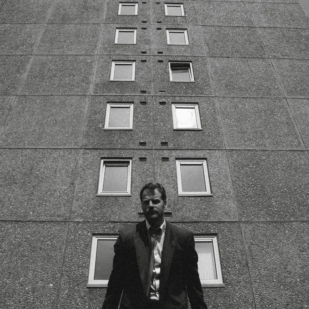 New Albums Out Today: De La Soul, Oneohtrix Point Never, The Bug, Iona Zajac, David Keenan, Ispíní Na Héireann And More 25