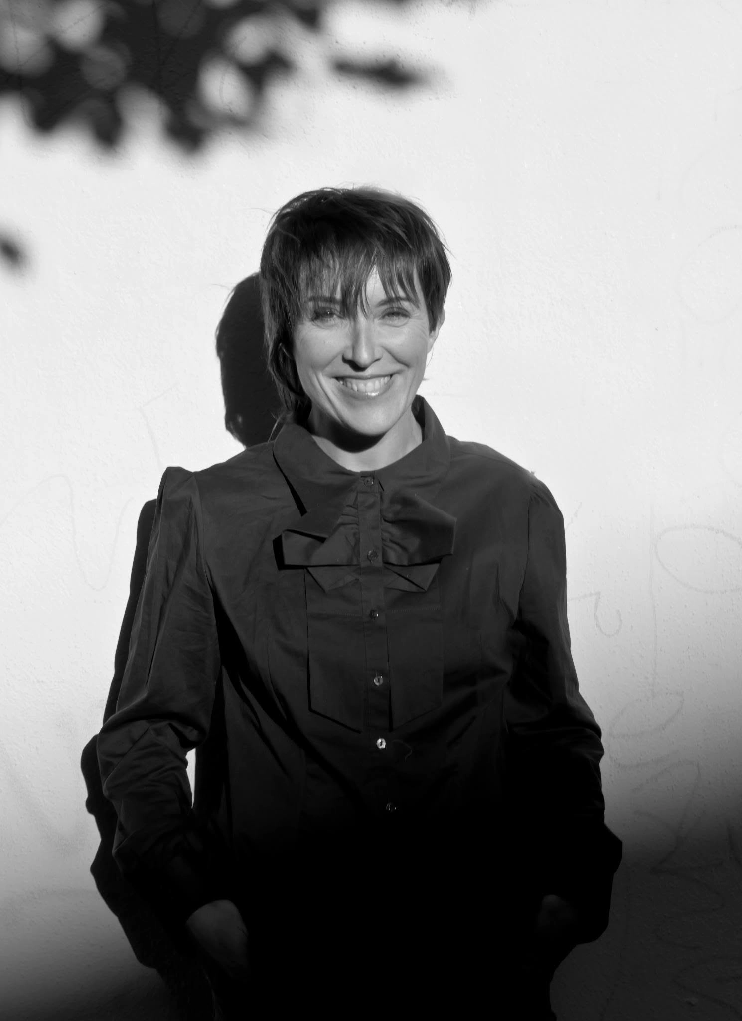 Cat Dowling Rip: Irish Singer Passes Away At 54 13