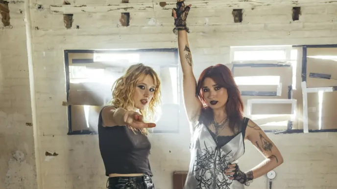 Lambrini Girls. Photo Credit Jessie Morgan.